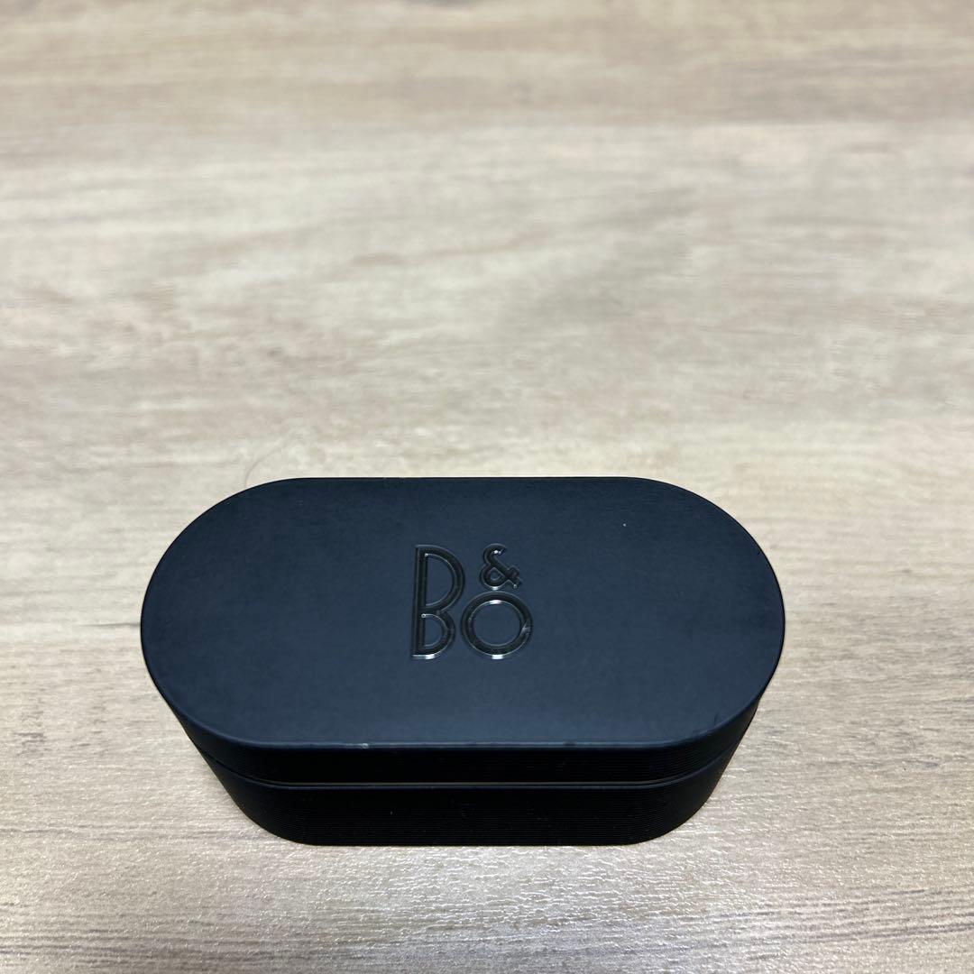 イヤホン Beoplay E8 Sport