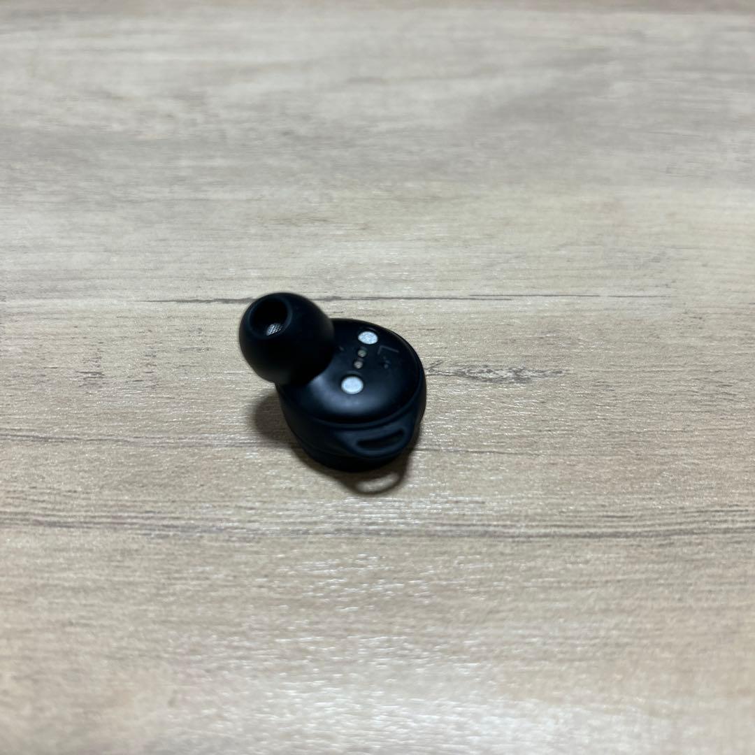 イヤホン Beoplay E8 Sport