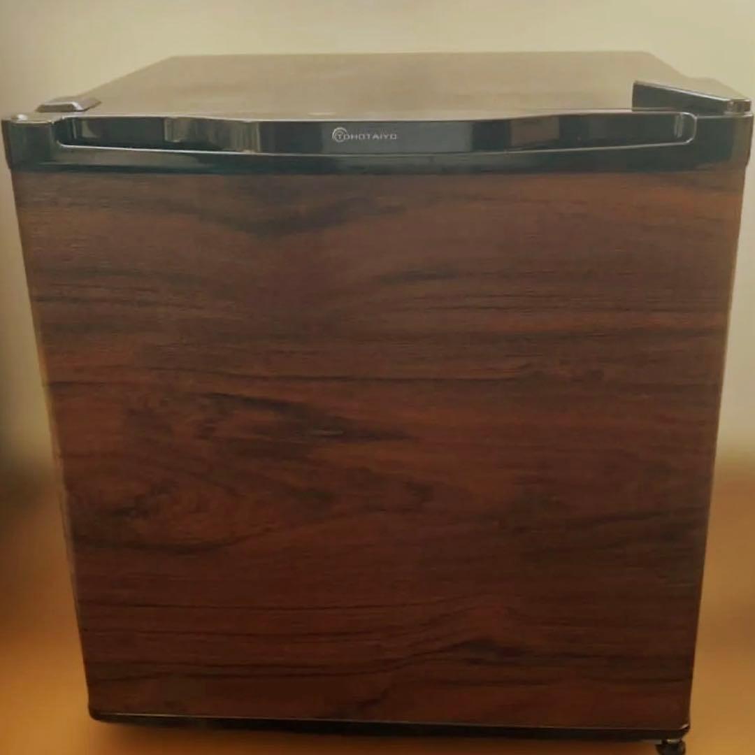 TOHOTAIYO 冷凍庫 TH-31RFS1-WD 1ドア 31L 木目調