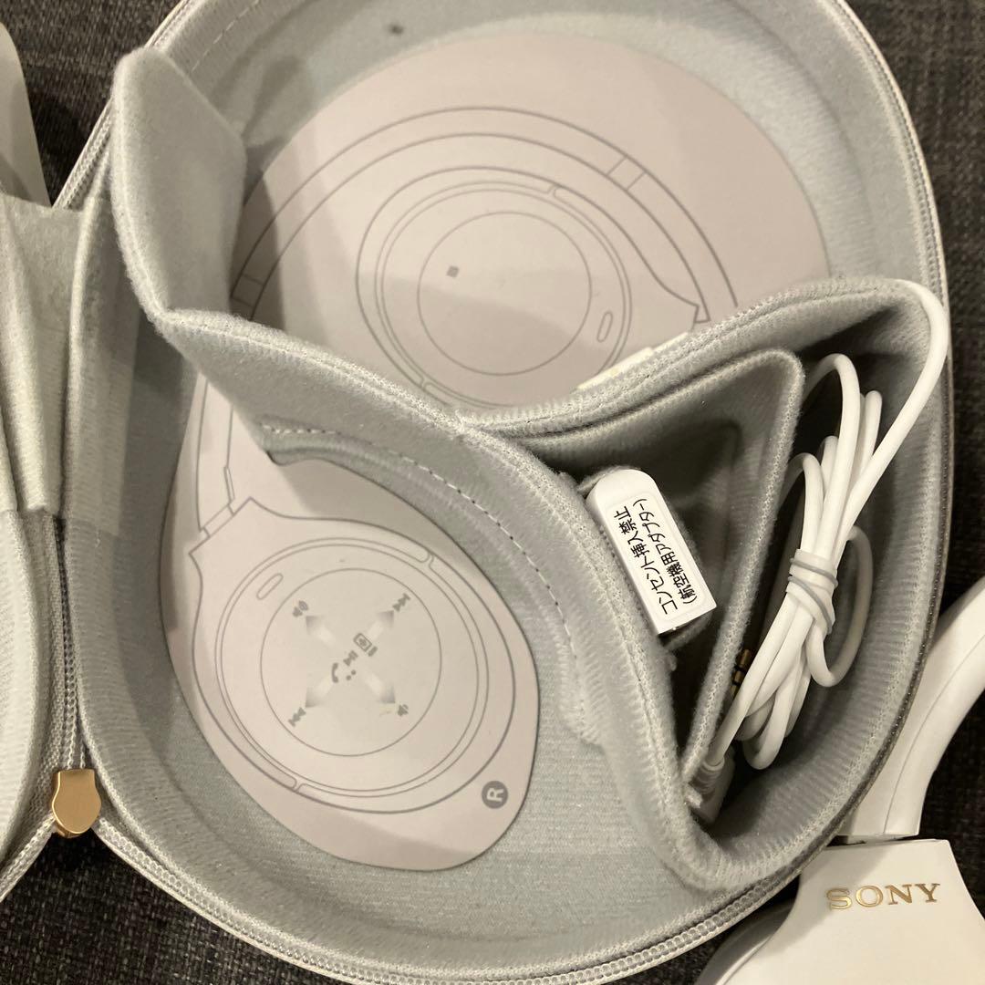 は*め様 WH-1000XM4 限定カラー ホワイト 使用感あり