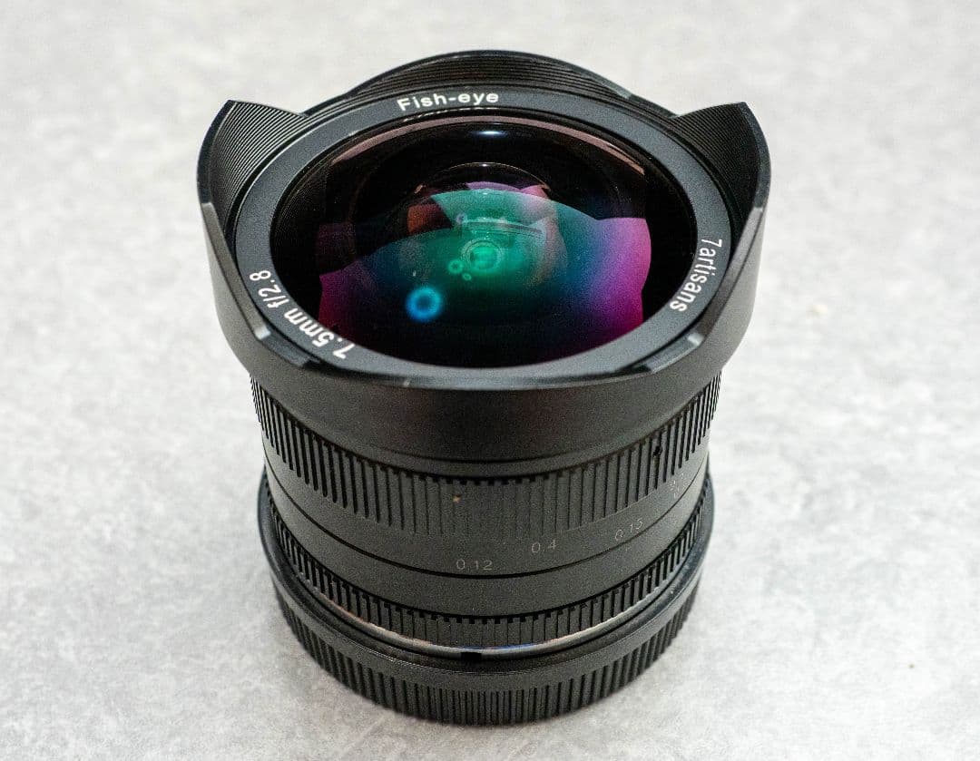 Canon EOS M10ダブルズームキット+単焦点レンズ２本付き