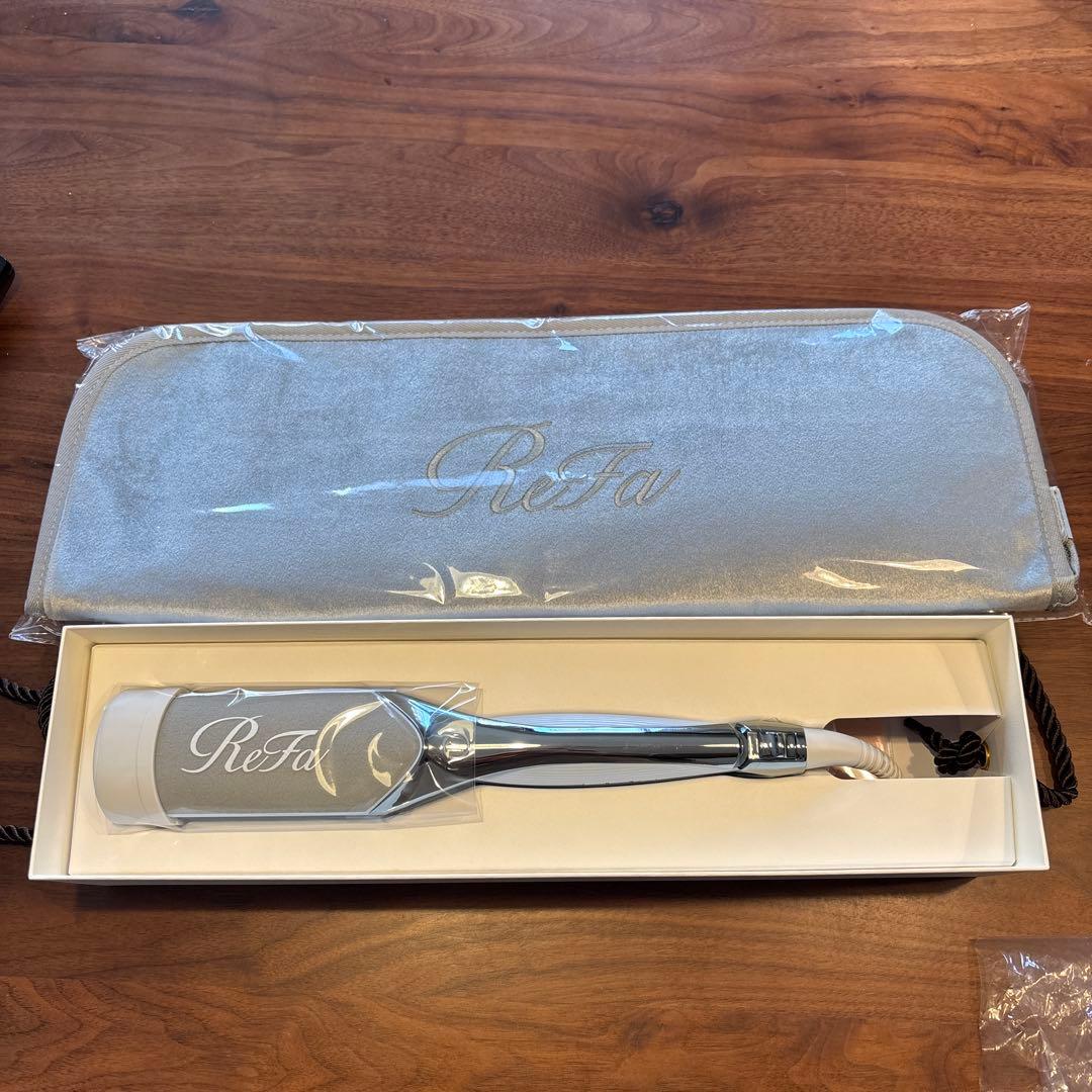 【ゆゆ】リファパワーストレートアイロンプロ新品未使用ホワイト