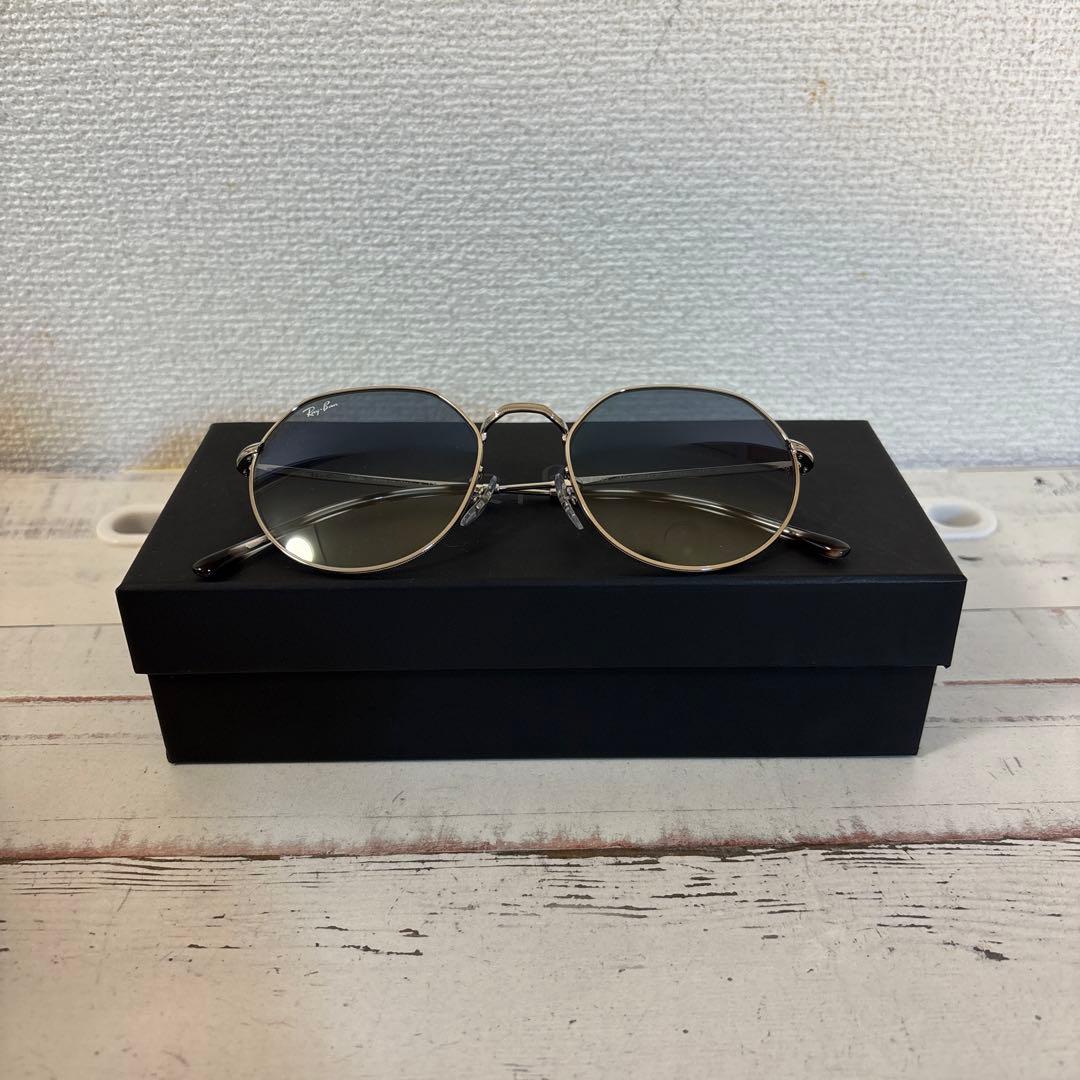Ray-Ban ラウンド型サングラス シルバー/グレー