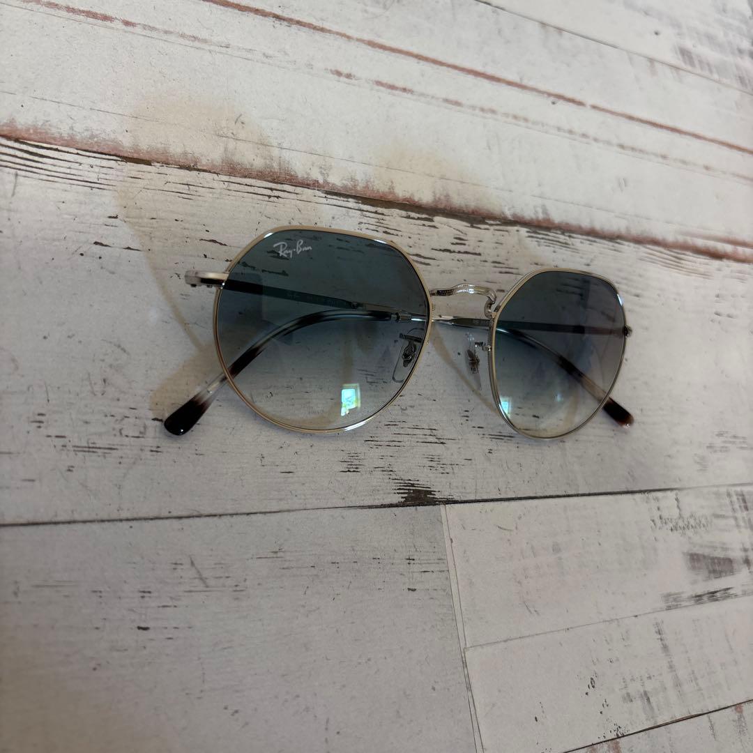 Ray-Ban ラウンド型サングラス シルバー/グレー