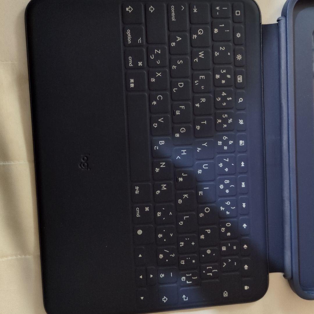 Logitech Rugged Combo 4 iPad (第10世代)