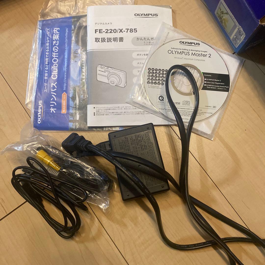 OLYMPUS FE-220 7.1メガピクセル コンパクトデジタルカメラ