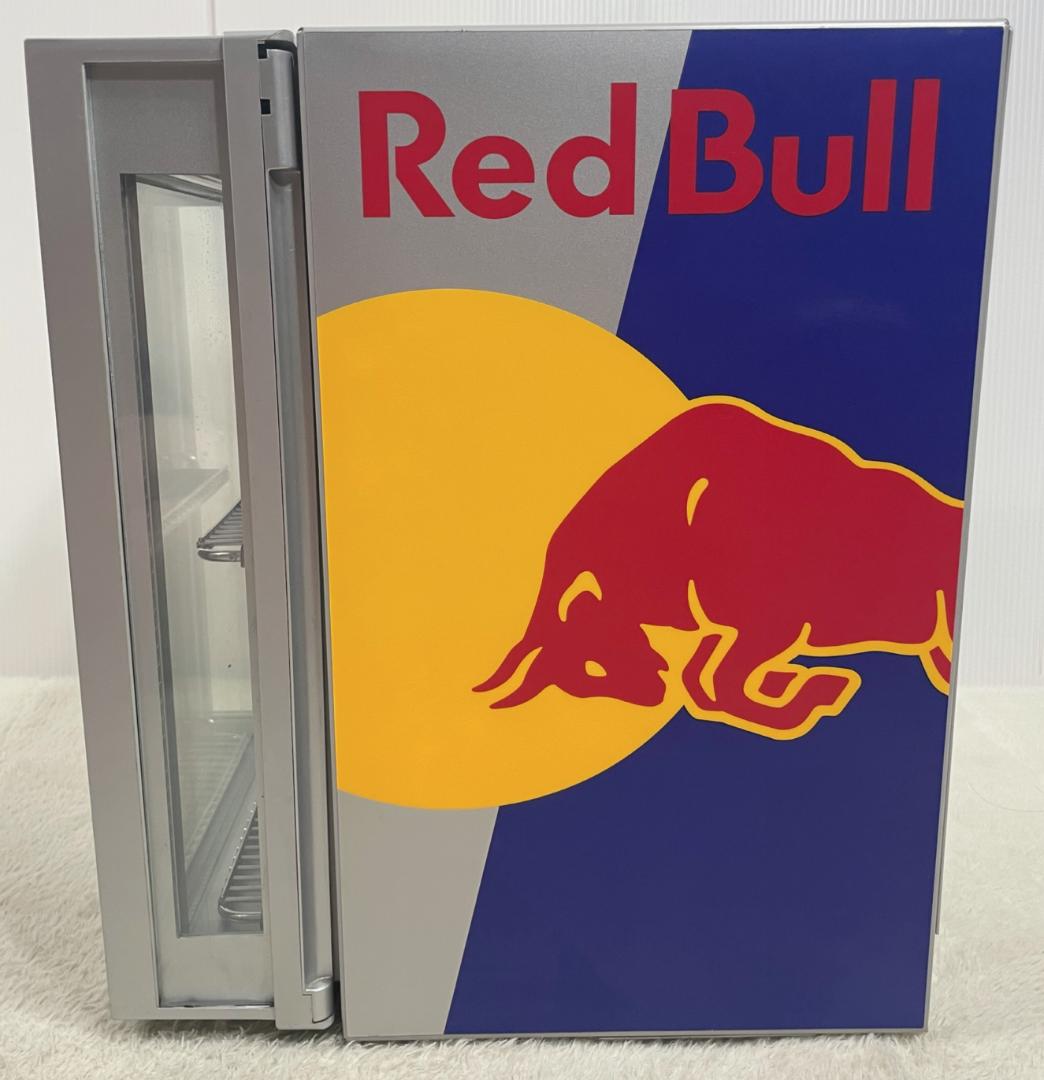 ぐるみ♪ ⭐️非売品⭐️ レッドブル Red Bull 冷蔵庫 鍵付き 稼働品