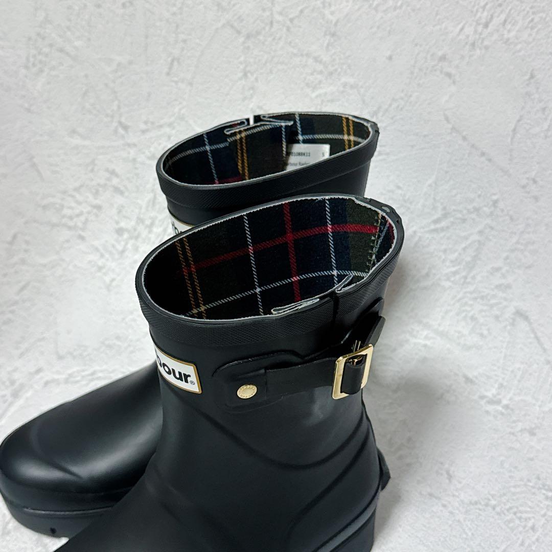 Barbour ブラック レインブーツ　ミドル丈