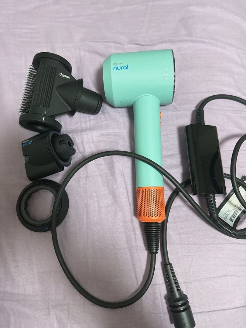 ダイソン HD16 Supersonic Nural Shineドライヤー