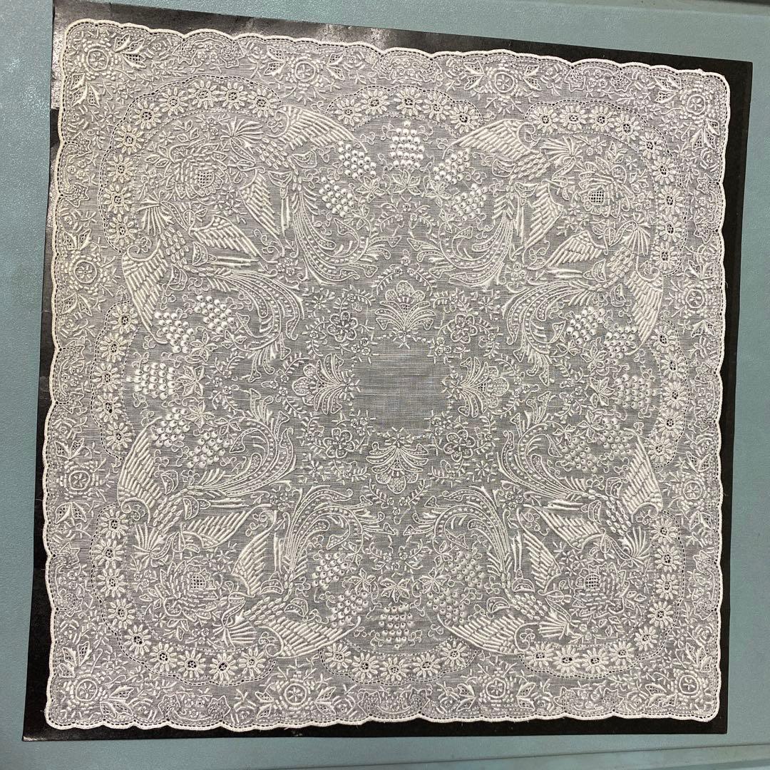 スワトウ刺繍　高級ハンカチーフ　鳳凰柄　ヴィンテージ