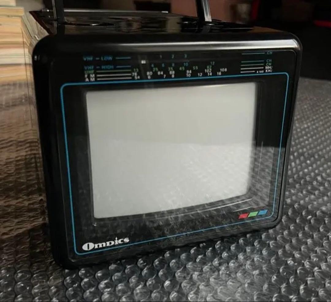 OMDICS カラーテレビ6インチCMT-306J [ジャンク品]