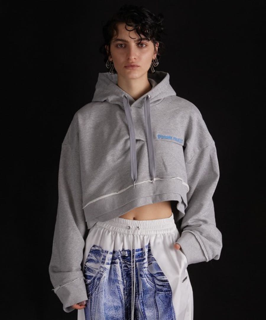 PRANK PROJECT クロップドフーディ ライトグレー