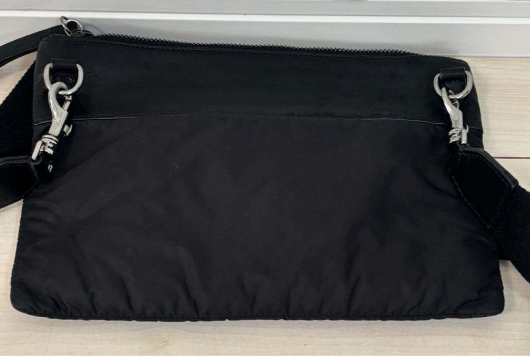 ジミーチュウ　jimmy Choo ショルダーバッグ　サコッシュ