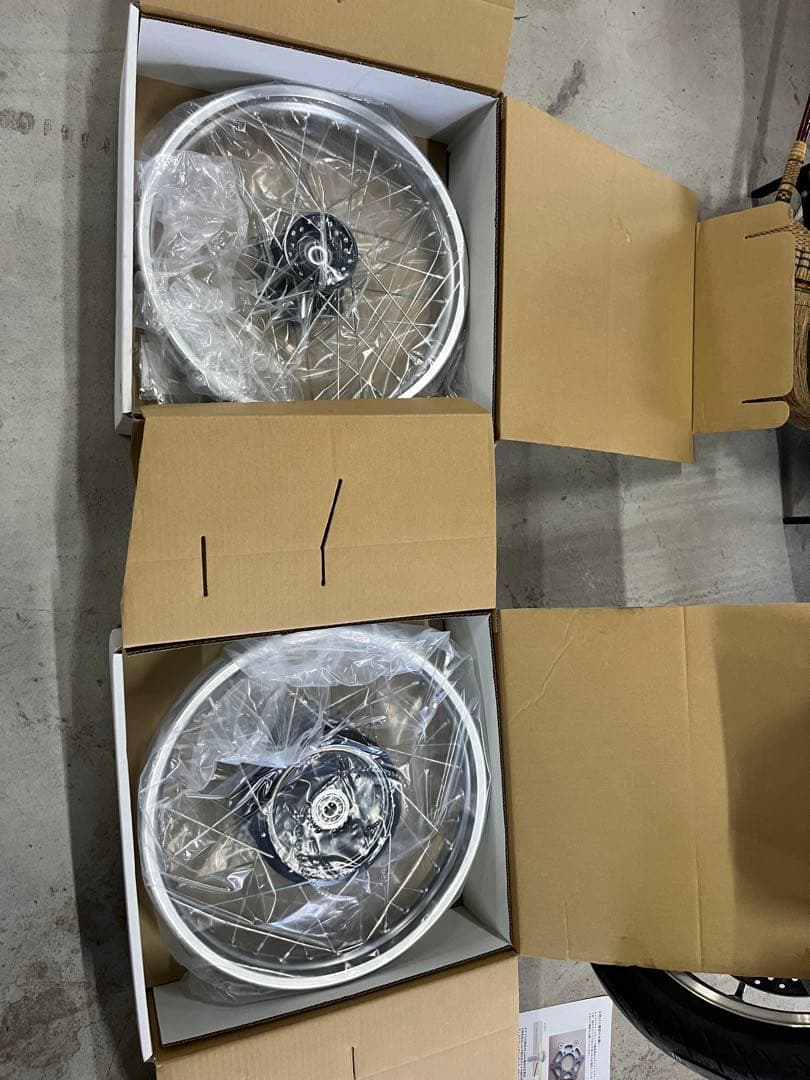 sr400 ファイル 新車外しホイール 2個セット