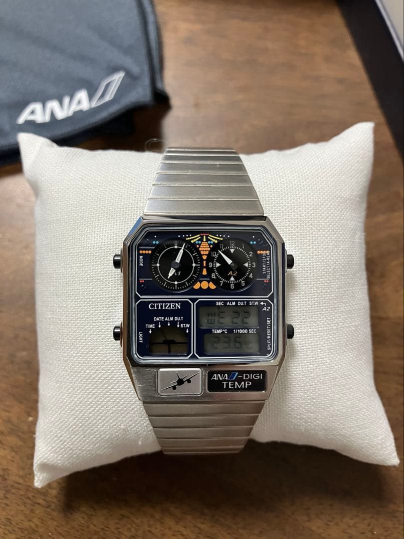 ANAオリジナル　CITIZEN デジタル腕時計 温度計機能付き