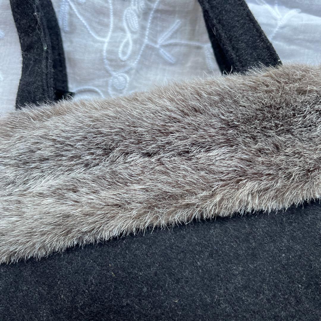 PRADA プラダ フェルト生地 バック　黒　レア