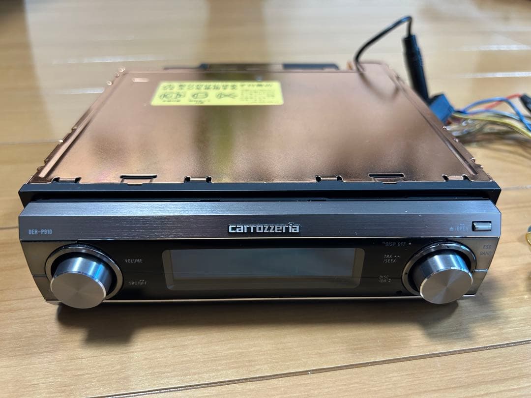 X*1様 carrozzeria DEH-P910 カーオーディオ　& iPod