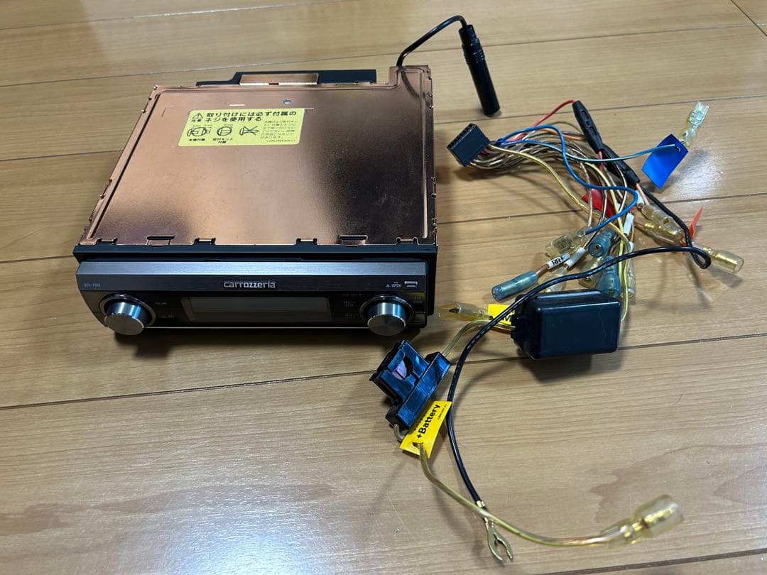 X*1様 carrozzeria DEH-P910 カーオーディオ　& iPod