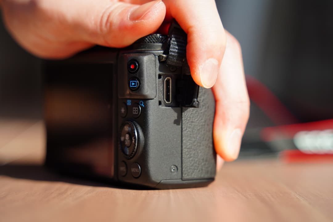 【美品】Canon EOS M3 本体＋レンズ３本