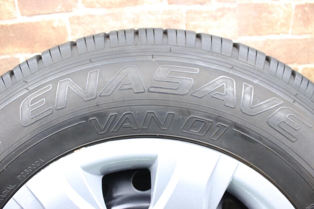 ハイエース・バリバリ溝・２０２３年製1本№２１９