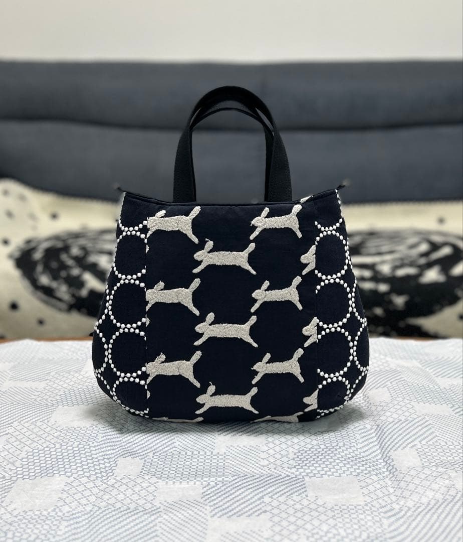 ハンドメイド ミナペルホネン run run run コロりんトート