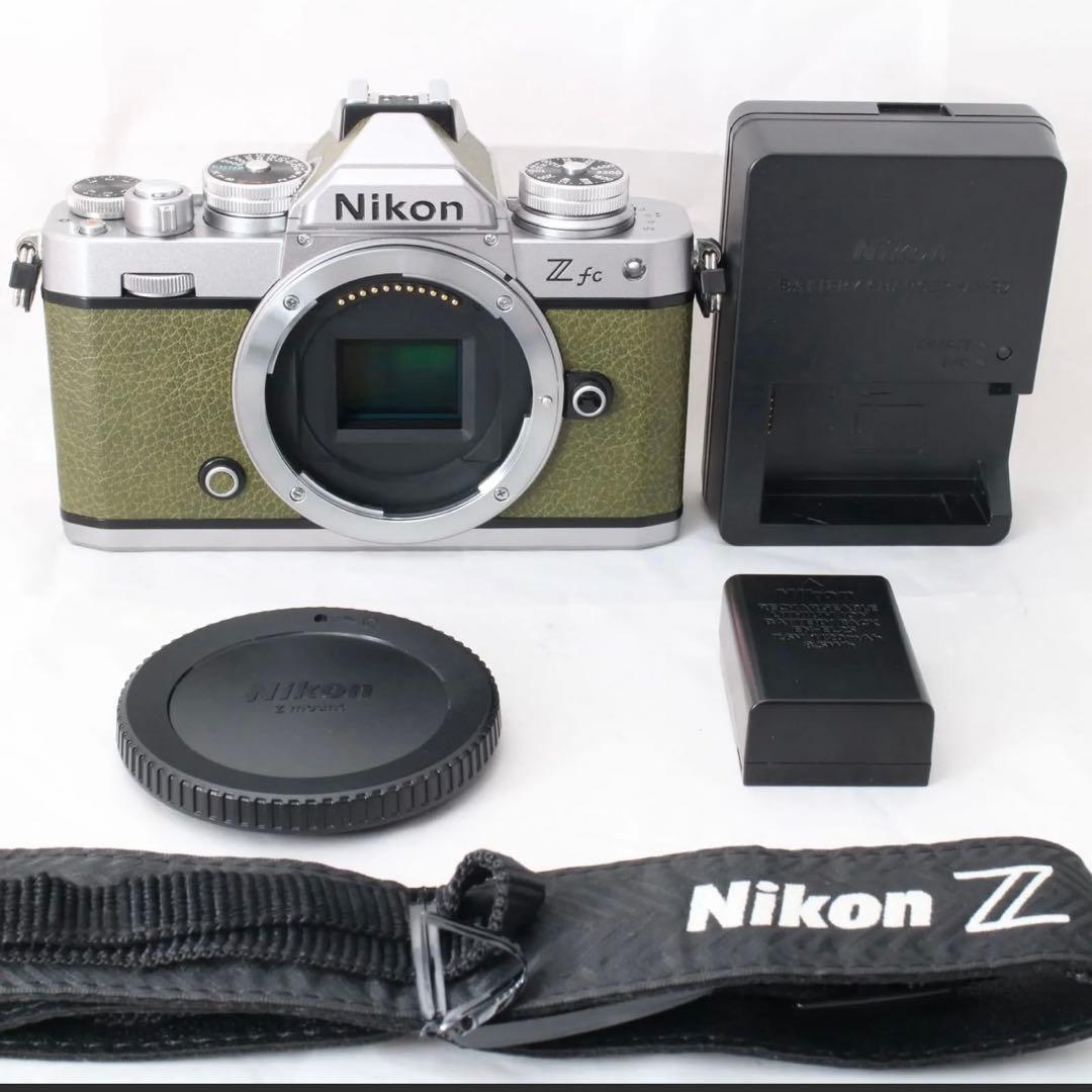 NikonZ fcボディZfc シルバーとレンズ