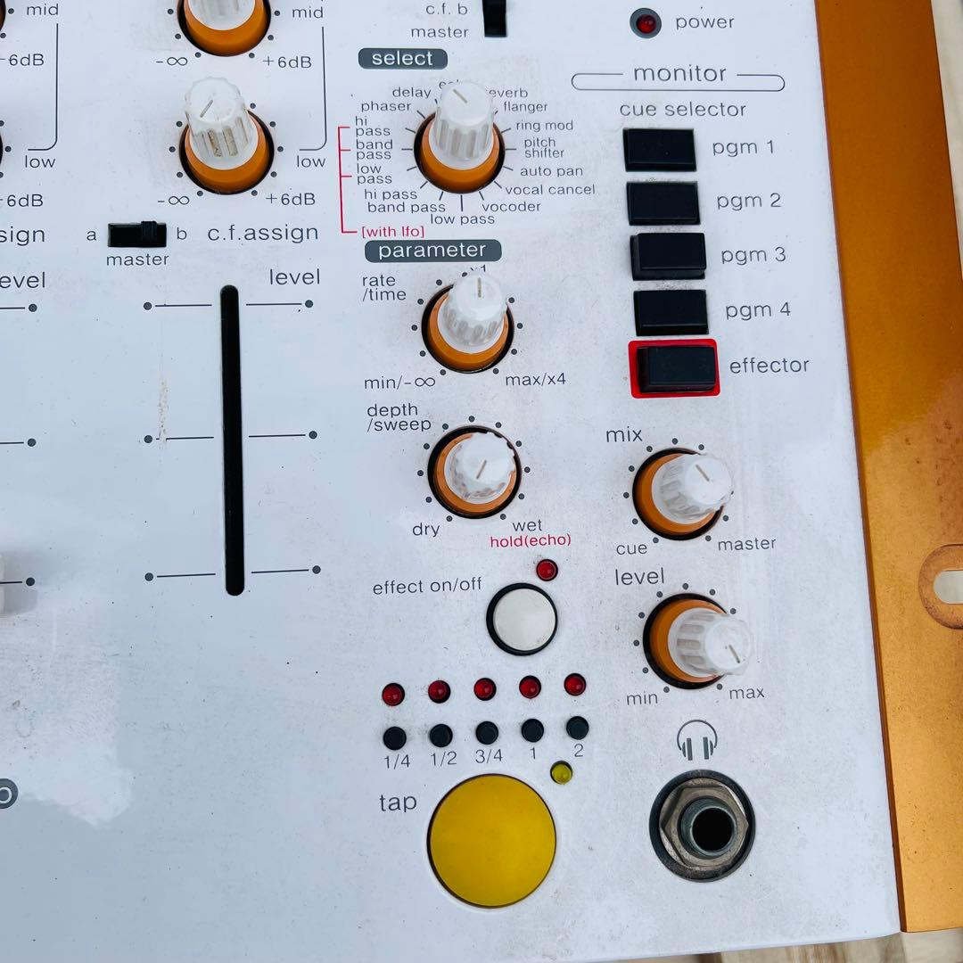 Vestax VMC-004 FX DJミキサー105