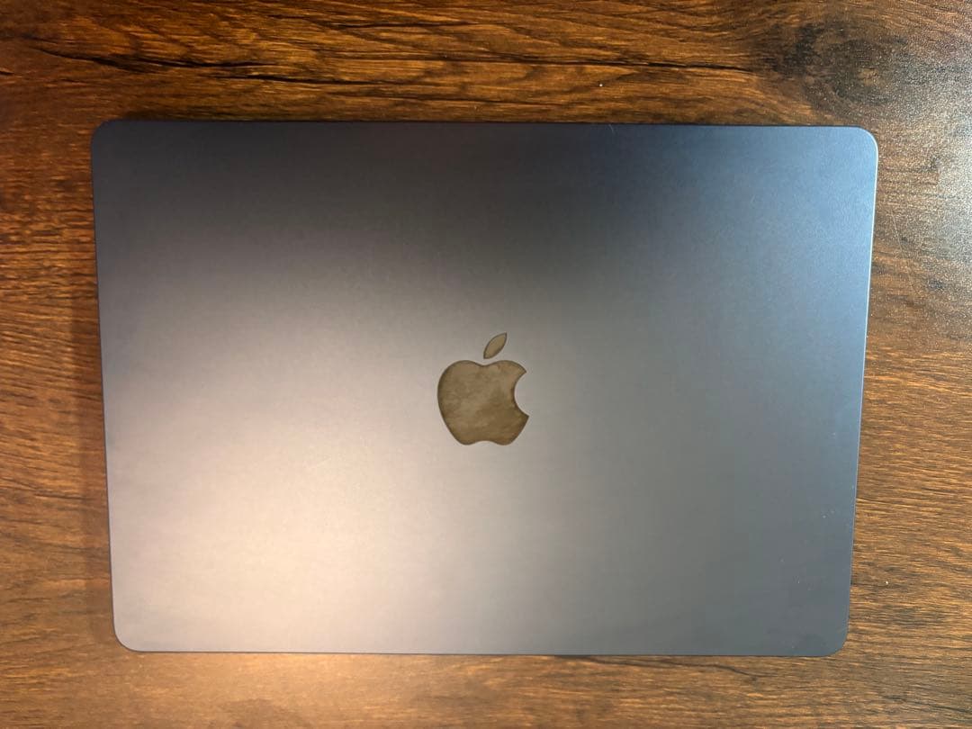 Apple MacBook Air 13.6インチM2 8GB 256GB