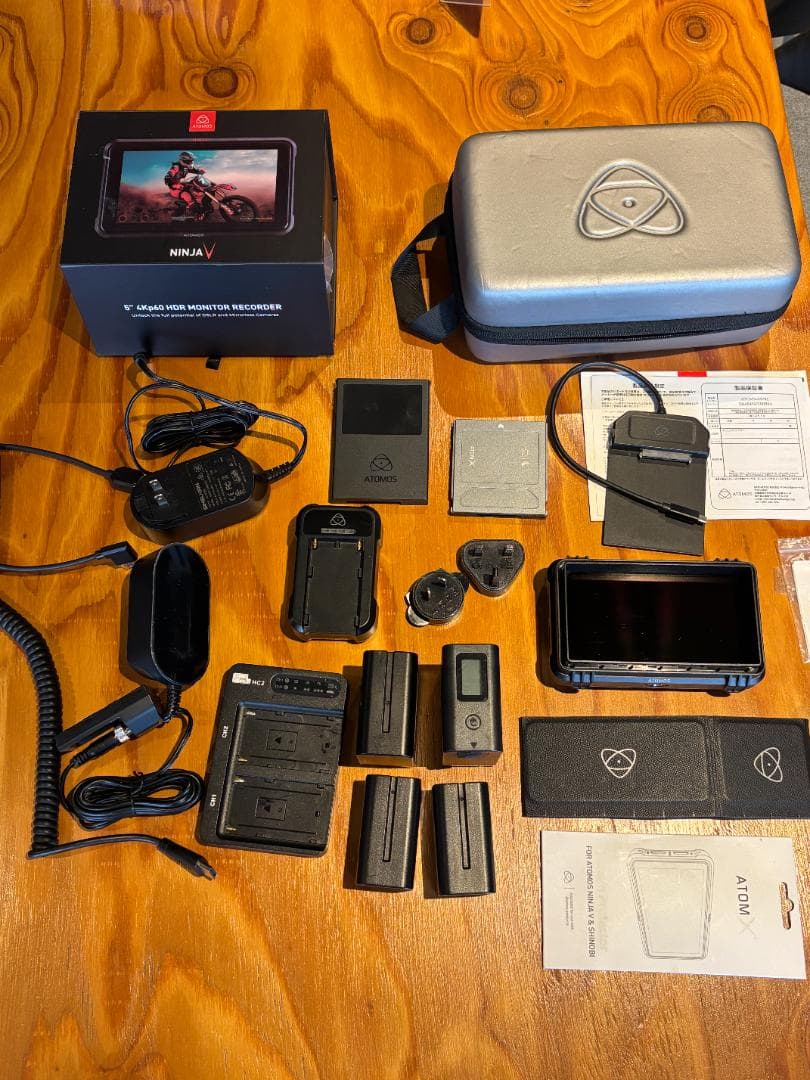 Atomos Ninja V 4Kモニターレコーダー