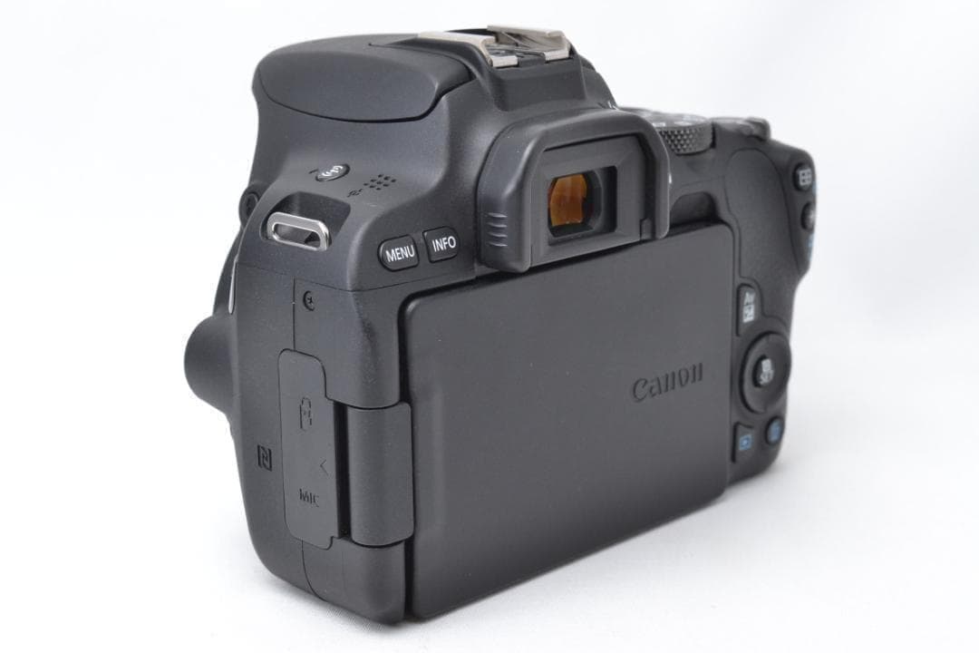 ■ 美品　S数753回 ■ キャノン　Canon Kiss X9 レンズキット