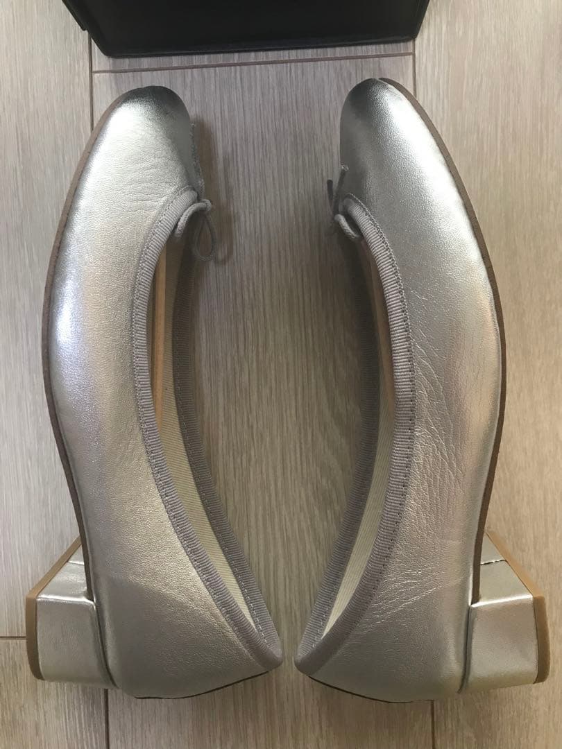 【新品未使用】【傷あり】Repetto レペットバレエシューズ シルバー37.5