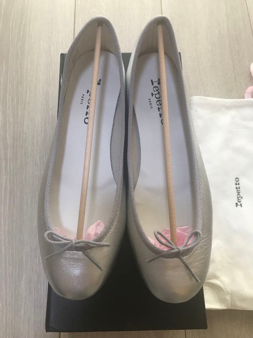 【新品未使用】【傷あり】Repetto レペットバレエシューズ シルバー37.5