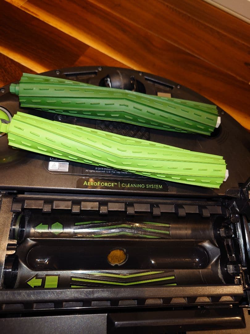 (美品)ルンバ　i7+　消耗品新品交換済み