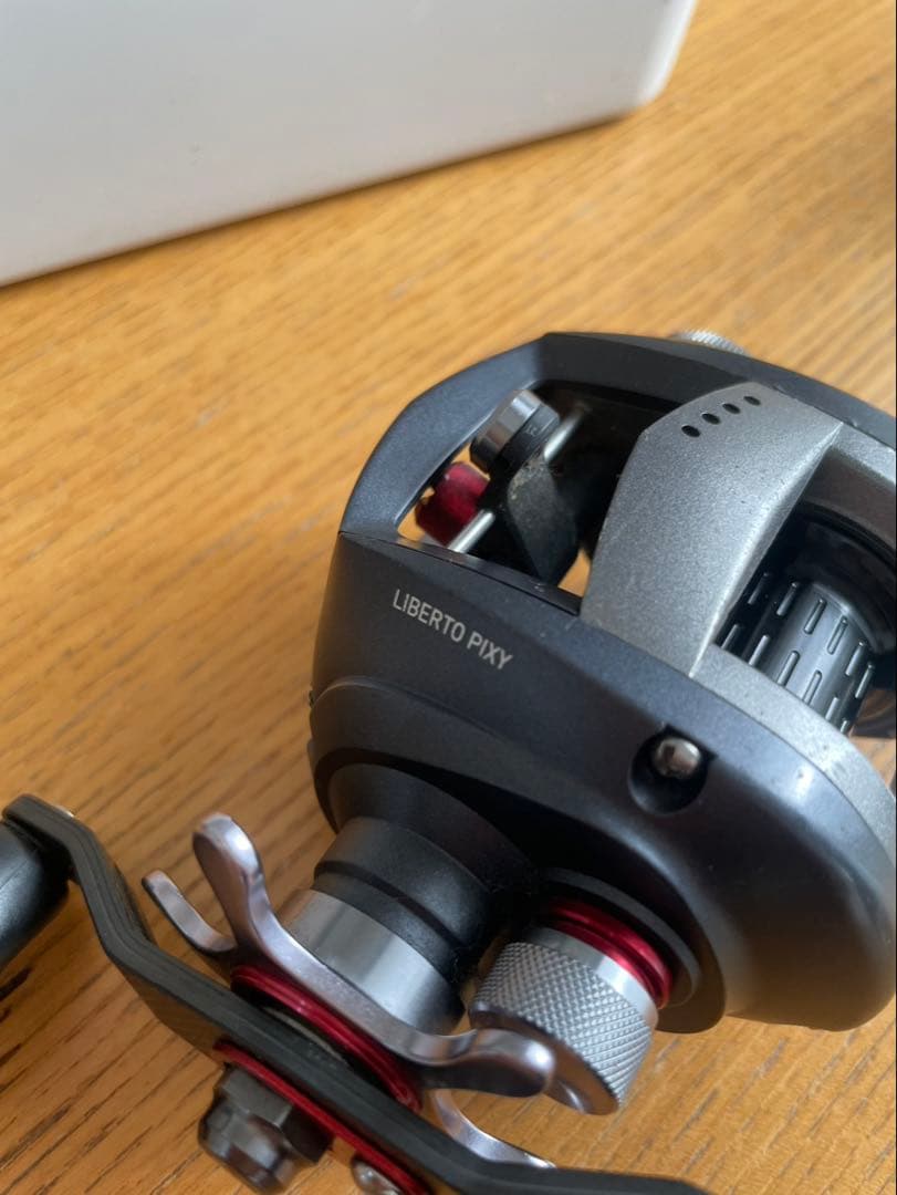 リベルトピクシー　PX68L ダイワフィネススペシャルスプール付き