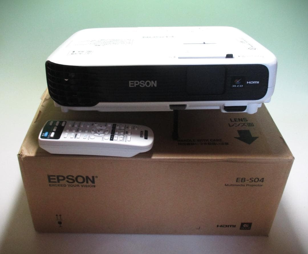 ★EPSON エプソン データプロジェクター EB-S04 リモコン付★
