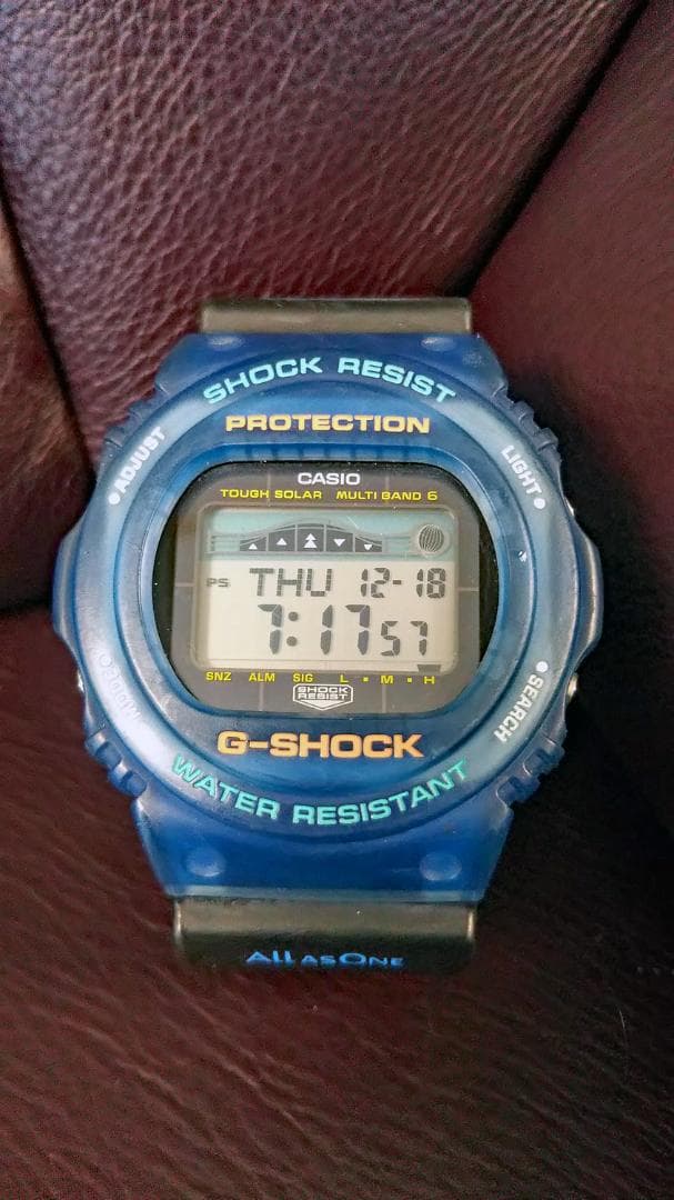 ■カシオ Gショック(コラボ限定モデル：GWX-5700K)