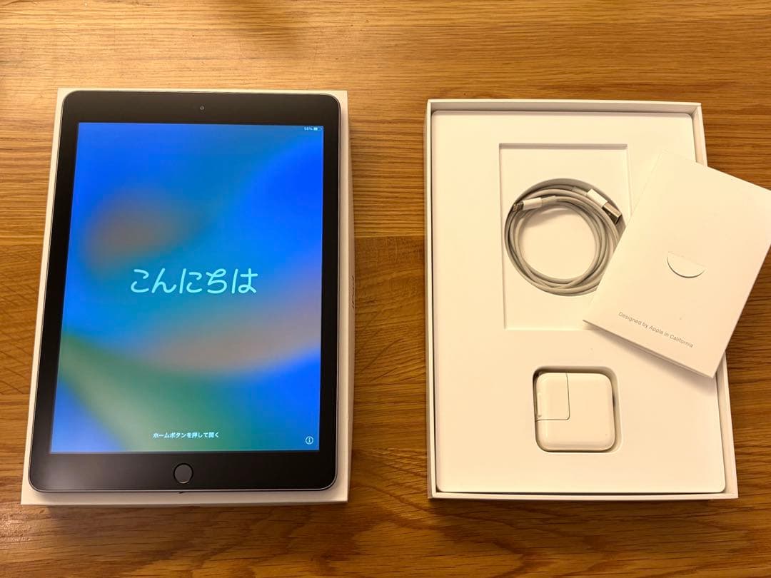 【美品】iPad (第5世代) Wi-Fiモデル128GB スペースグレイ 本体