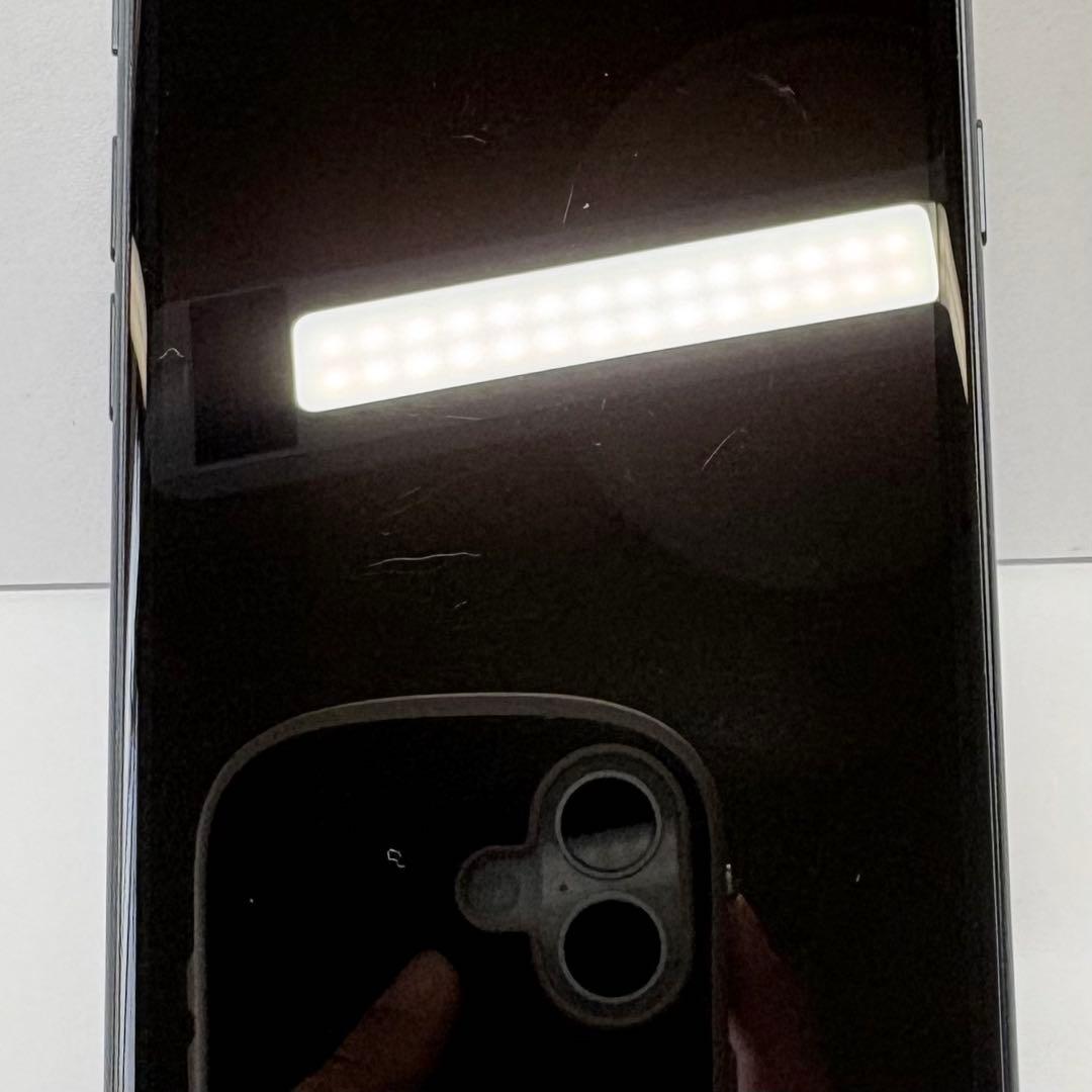 iPhone SE 第3世代 64GB ミッドナイト 箱あり 動作品