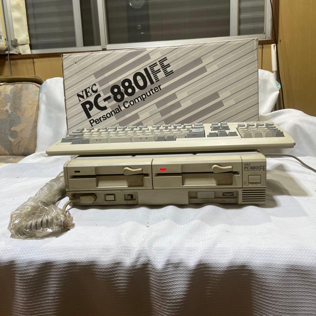 NEC PC-8801FE パソコン
