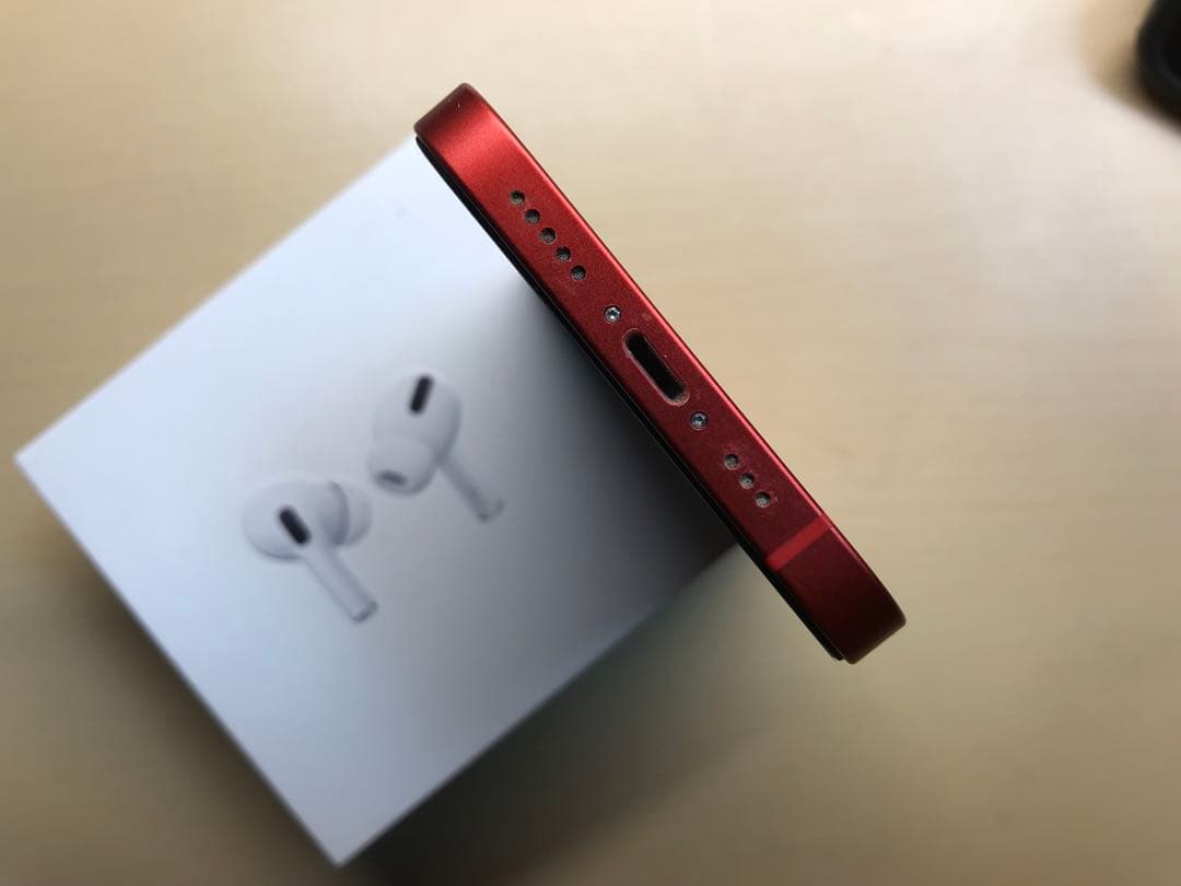 iPhone 12 プロダクトレッド　128GB SIMフリー　割れなし