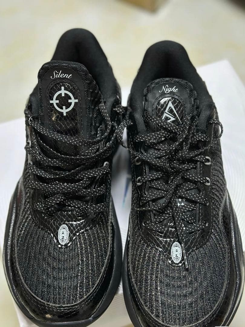 シューズ(男性用) AR1 V2 BLACK 29cm