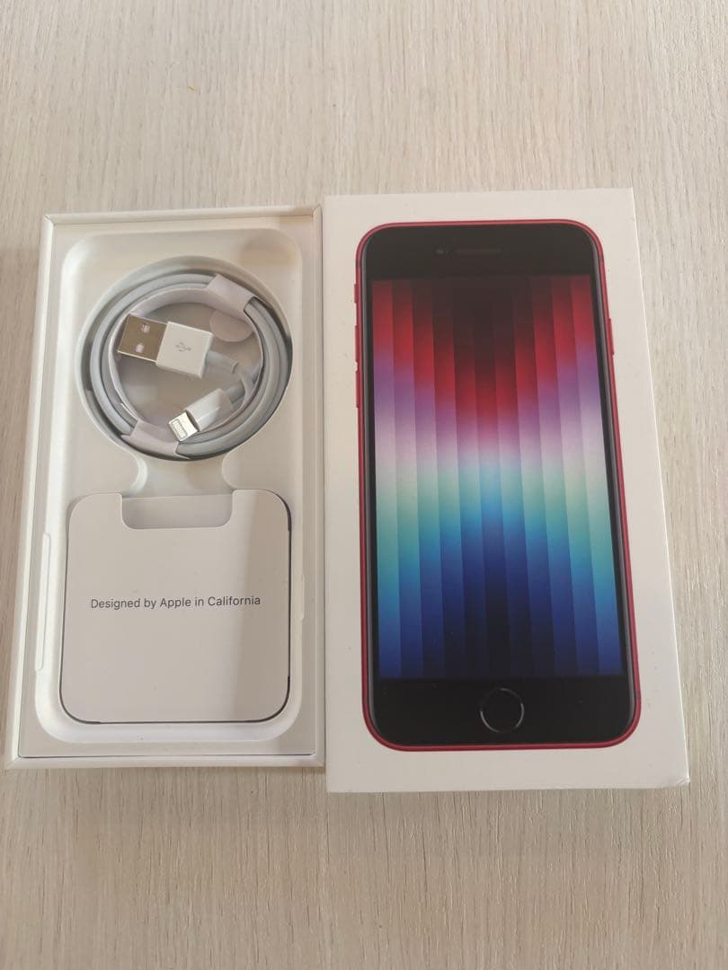 AppleiPhoneSE第3世代64GB SIMフリー