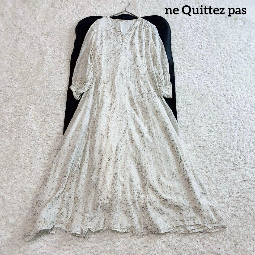 ヌキテパ ゴールドフラワープリントパネルドレス 箔プリント ロングワンピース M