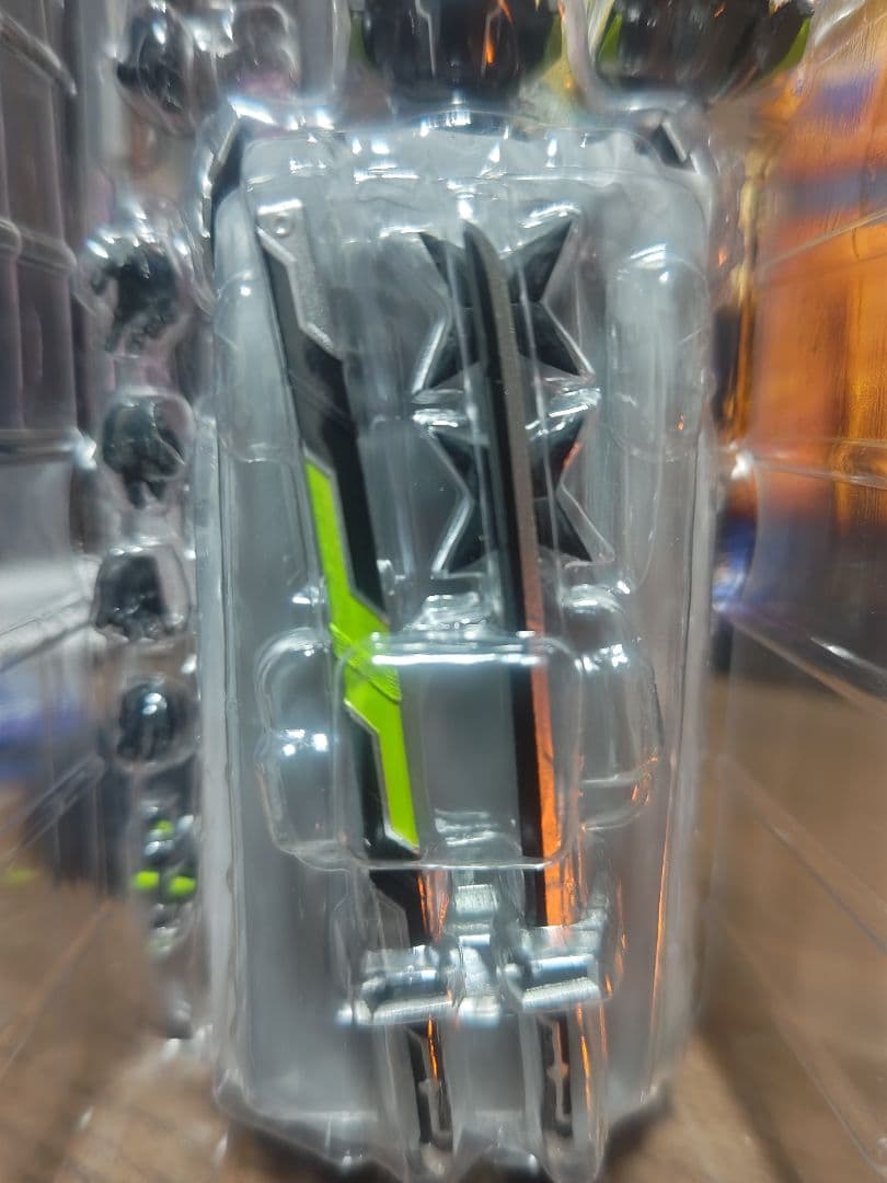 s.h　フィギュアーツ　仮面ライダータイクーン　ブジンソード