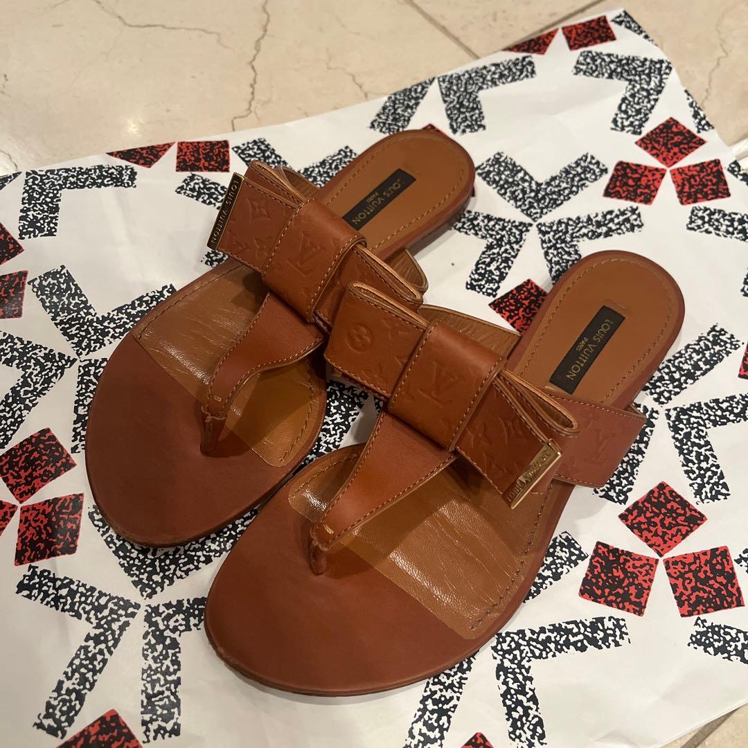 なな Louis Vuitton ブラウン サンダル