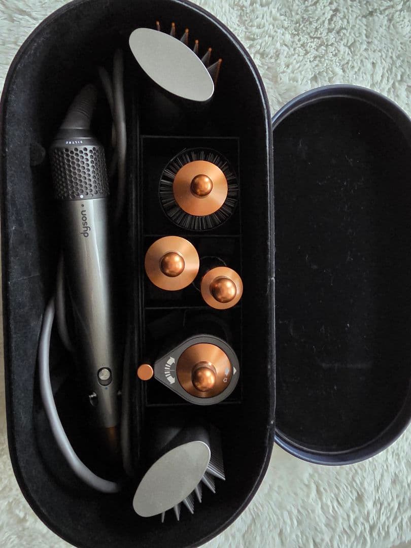 【美品】Dyson Airwrap HS05 ドライヤー　カール　ダイソン