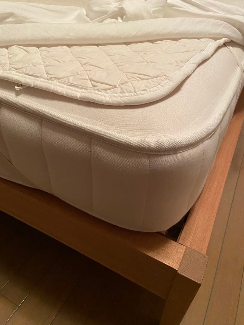 無印良品　タモ材ベッドとマットのセット　クイーン