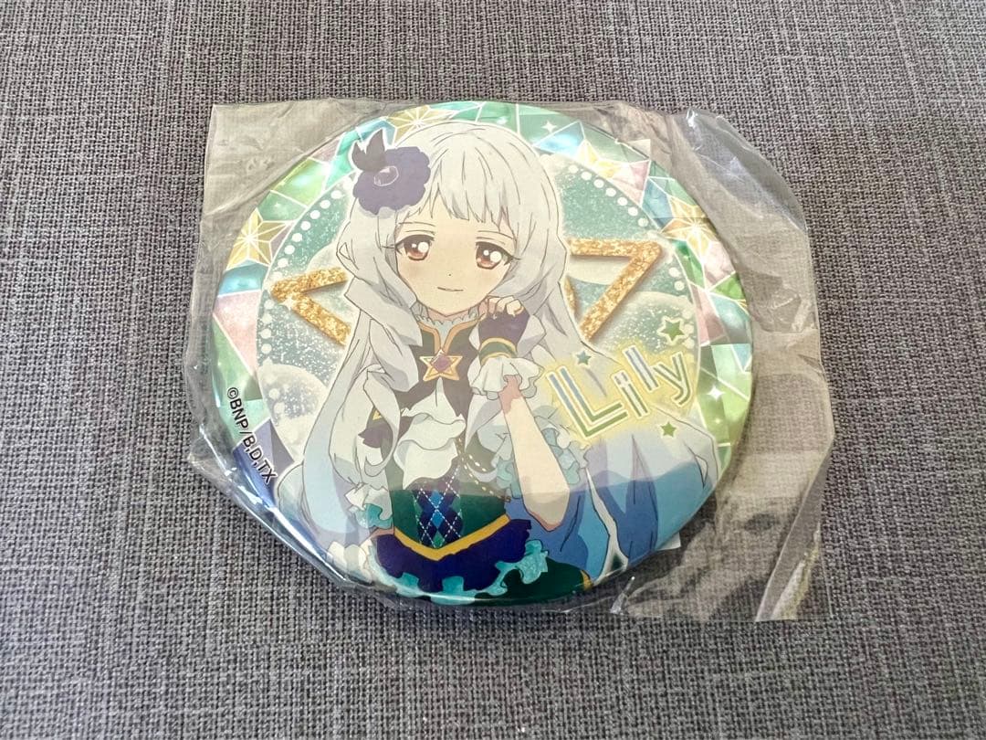 【未開封】アイカツスターズ! 白銀リリィ グリッターガラポン 缶バッジ