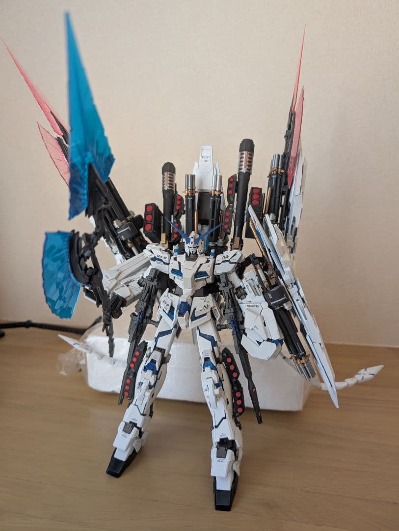 MG 1/100 ユニコーンガンダム ペルフェクティビリティ ディバイン 換装