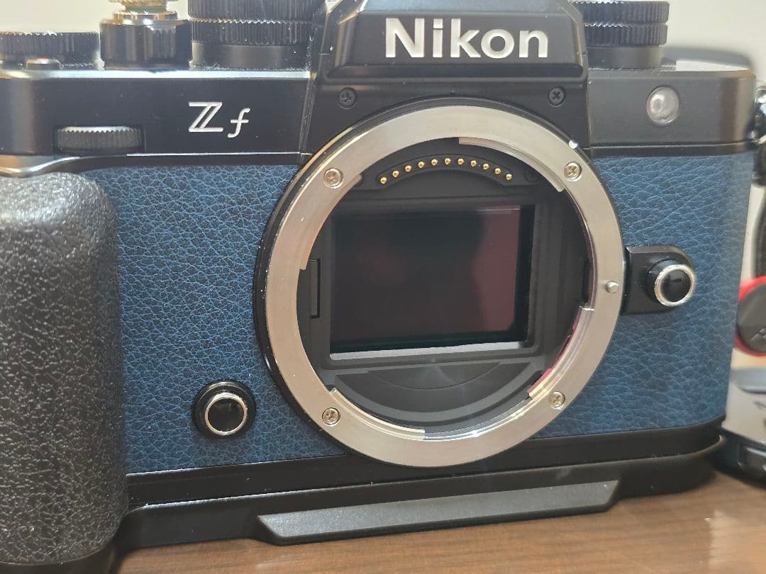 【最終価格】Nikon Zf インディゴブルー